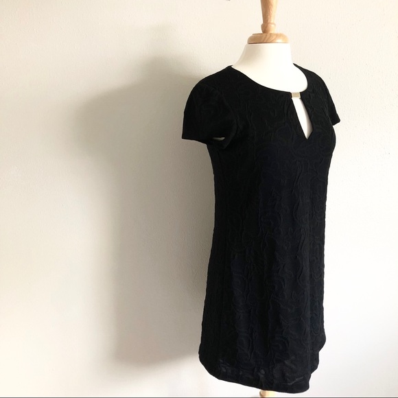 Jessica Simpson black dress with embroidery detail - Picture 3 of 6